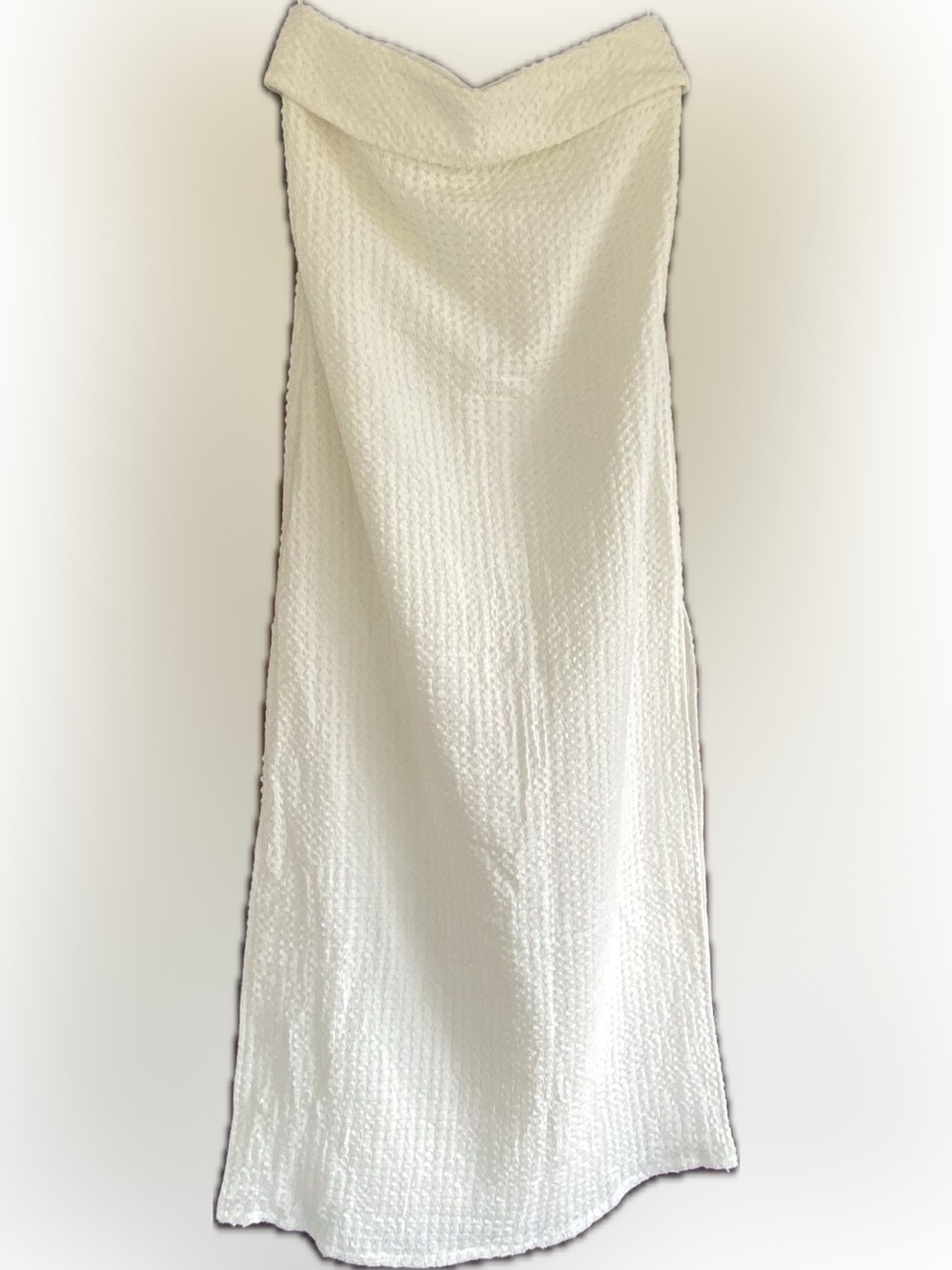 SABO Textured Strapless Midi Dress with Side Slits - Picture 6 of 9